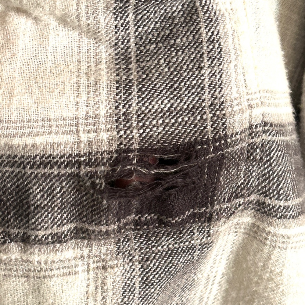 AE Women’s American Eagle Hooded Destroyed Flannel Button Down Shirt Hoodie XS - Picture 7 of 8